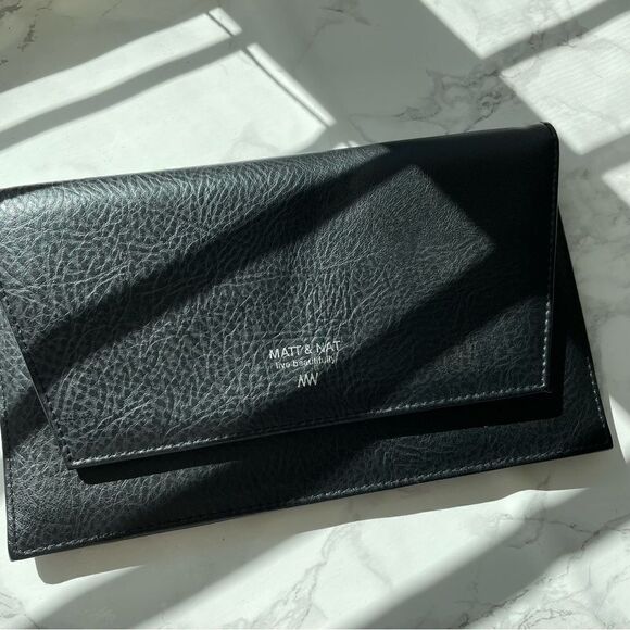 MAT & NAT Vegan Wallet - Picture 1 of 8